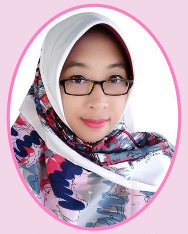 Dosen S1 Kebidanan
